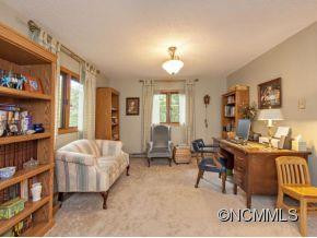 89 WENLOCK WAY - Photo 10
