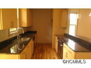 63 Noble Road - Photo 4
