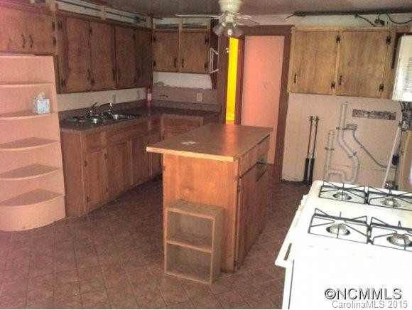 28 Sissy's Cove Road - Photo 2
