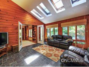 404 JACAMAR WAY - Photo 11