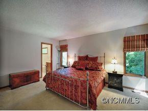 404 JACAMAR WAY - Photo 14