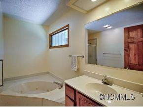 404 JACAMAR WAY - Photo 15
