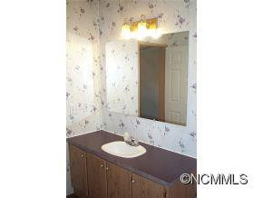 308 Garnet Dr - Photo 14