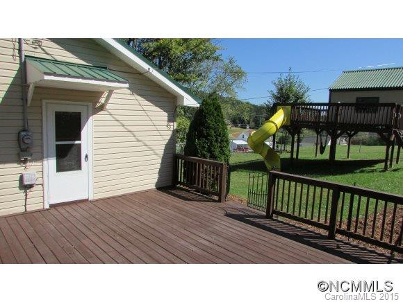 97 Curtis Creek Road - Photo 16