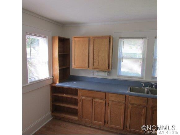 97 Curtis Creek Road - Photo 5