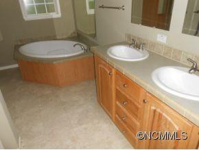 15 Grove Garden Ave. - Photo 5
