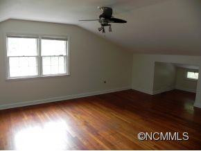 470 Kenilworth - Photo 11