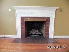470 Kenilworth - Photo 7