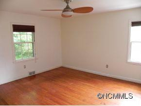 470 Kenilworth - Photo 10