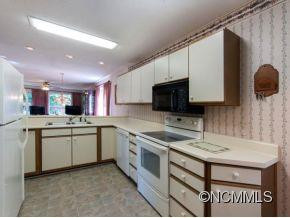 87 WILLOW ROAD C-6 - Photo 7
