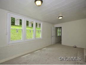 16 LOWELL - Photo 6