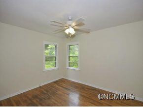 16 LOWELL - Photo 7