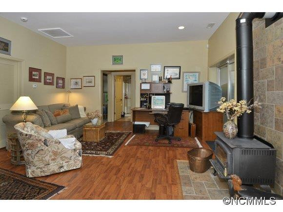 123 Windsong Lane - Photo 13