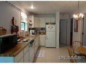 92 PINE HILL DRIVE - Photo 5