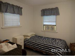 92 PINE HILL DRIVE - Photo 9