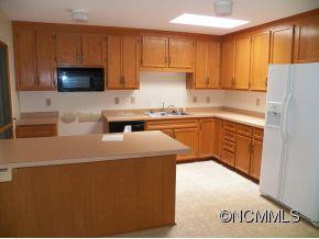  - Photo 2