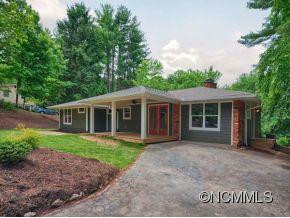 8 ELLENWOOD DR - Photo 16