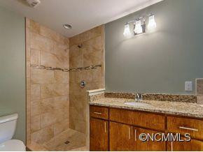 8 ELLENWOOD DR - Photo 10