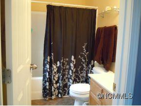 285 London Road - Photo 12