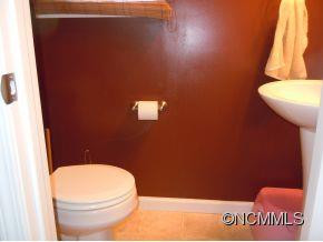 285 London Road - Photo 8