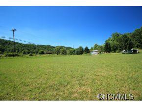 5945 Asheville Highway - Photo 2