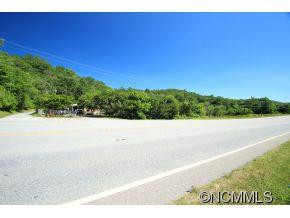 5945 Asheville Highway - Photo 4