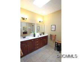 205 Heathcote Rd - Photo 15