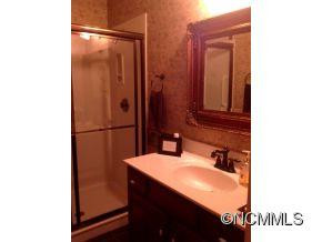 205 Heathcote Rd - Photo 18
