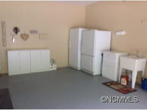 205 Heathcote Rd - Photo 23