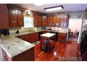 205 Heathcote Rd - Photo 10