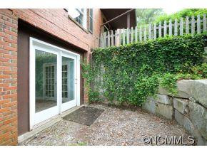 9 Canterbury Road - Photo 8