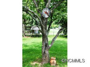 118 Riverside Drive - Photo 16