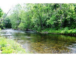 118 Riverside Drive - Photo 4