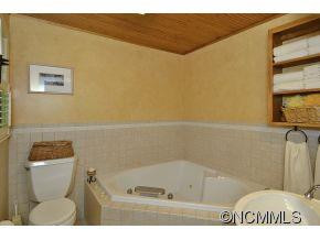 90 Oak Park Drive - Photo 18