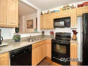19 AMERSHAM LANE - Photo 5