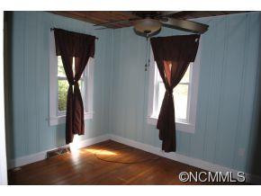 1212 Sulphur Springs - Photo 17