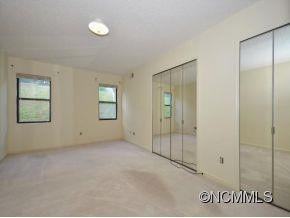1205 Abbey Circle - Photo 6