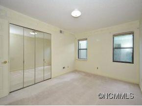 1205 Abbey Circle - Photo 8