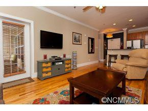 155 202B S Lexington - Photo 5