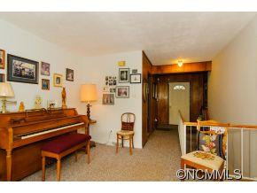 8 Rolling View Drive - Photo 2