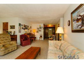 8 Rolling View Drive - Photo 3