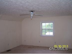250 Bearwallow Road - Photo 16