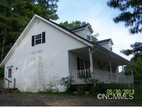 250 Bearwallow Road - Photo 3