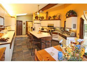 670 Country Club Dr - Photo 9