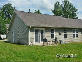 136 Wiltshire Circle - Photo 9