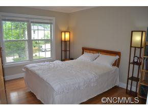 24 Summit Avenue - Photo 17