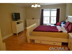24 Summit Avenue - Photo 21