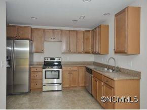 30 LOCOLE DRIVE - Photo 4