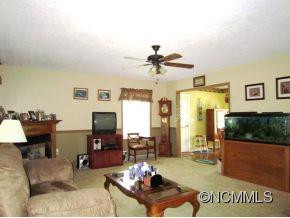 1116 Alexander Road - Photo 2