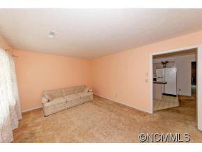 23 Coronet Ln - Photo 9